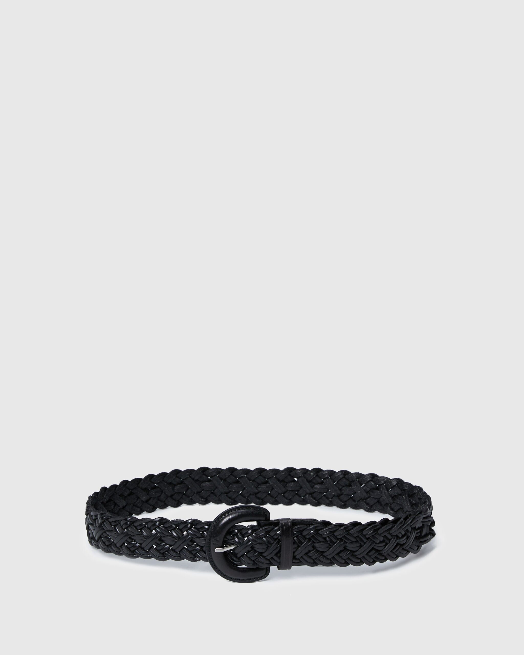 BE06701-BLK_01